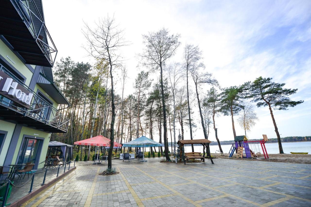 Forest Hotel Polis'ke Luaran gambar